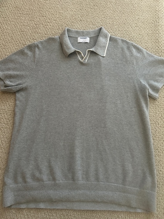 Old Navy Other - Old Navy Men's Short-Sleeve Polo in Heather Gray with Cream Trim